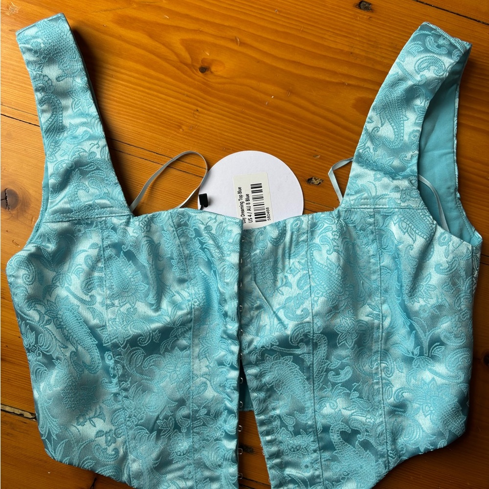 Princess Polly tops and dress bundle - Picture 2 of 5